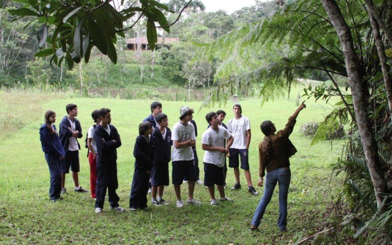 024-visita-monitorada-estudantes-pq-municipal