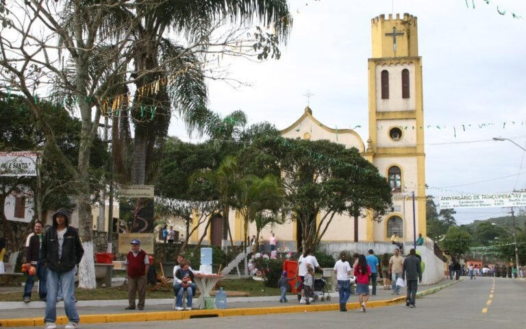 099-Taiacupeba-vista-com-igreja