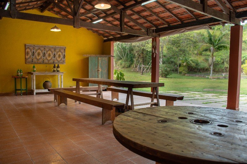 Barracao-interno Barracao-interno